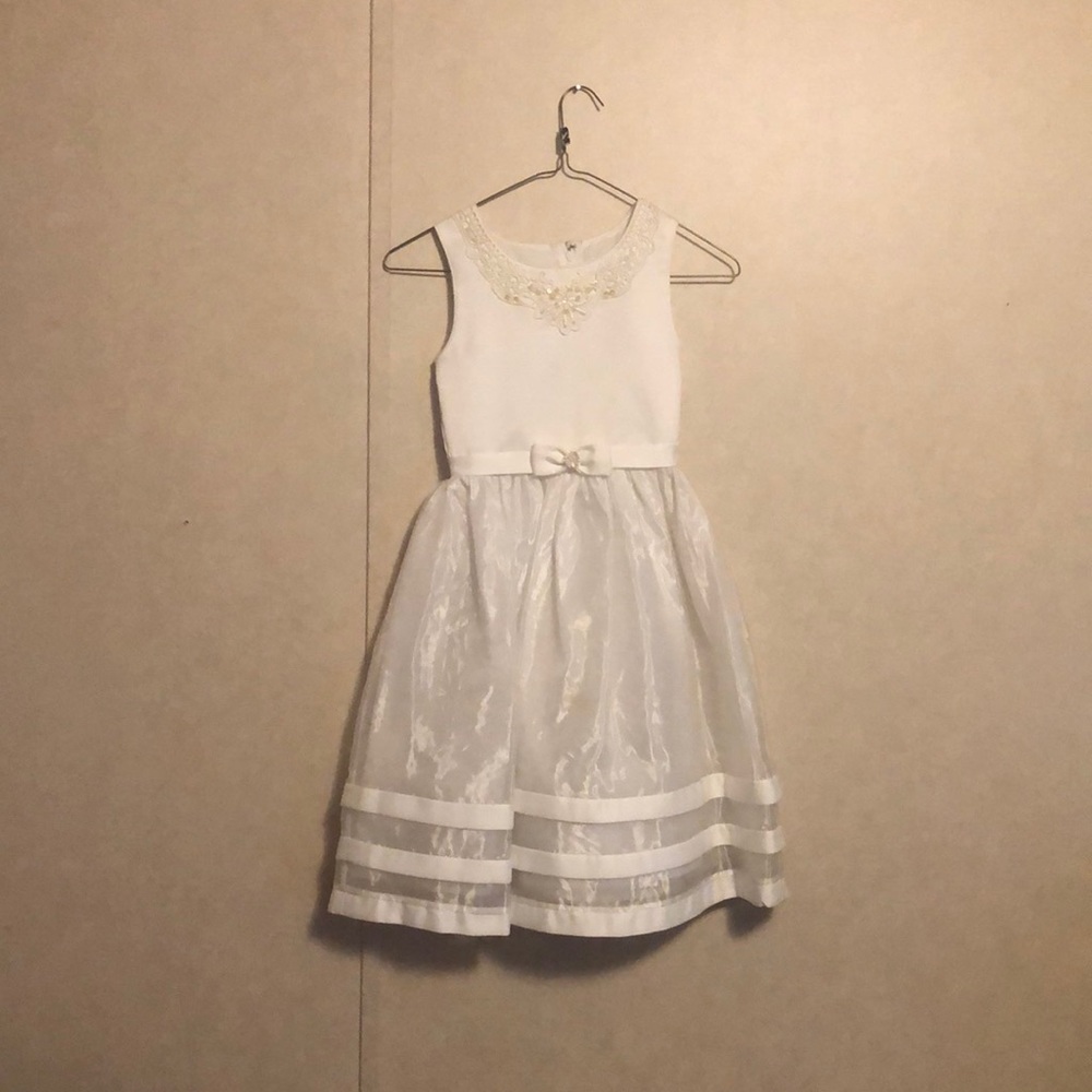 Bow designed Flowergirl Dress